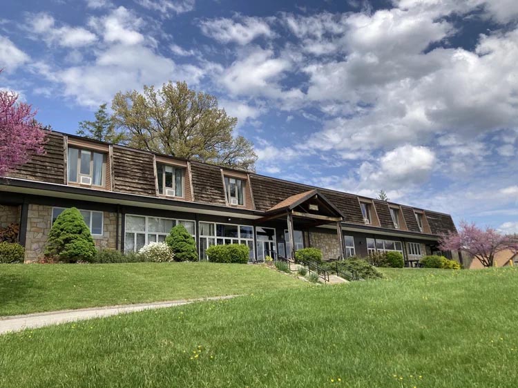 Ligonier Camp & Conference Center lodge and fellowship building in Ligonier, Pennsylvania, built by Fort Construction